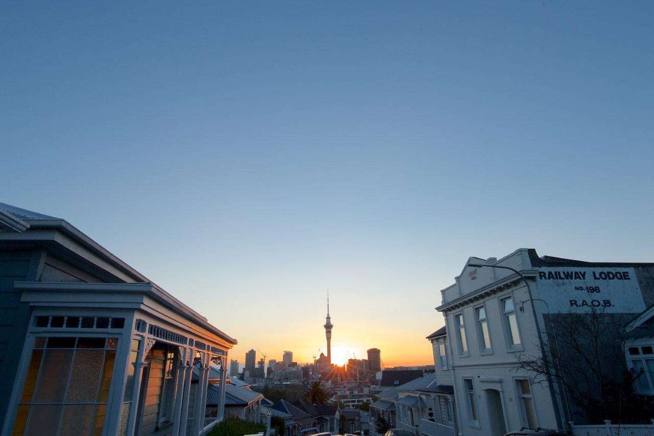 Auckland Waterfront Serviced Apartments On Prince'S Wharf Exterior photo